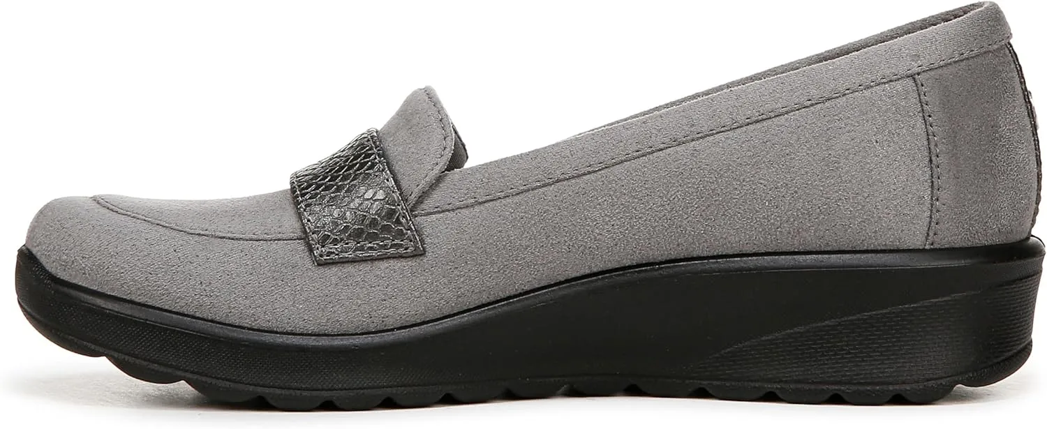 BZees Women's Gamma 2 Loafer