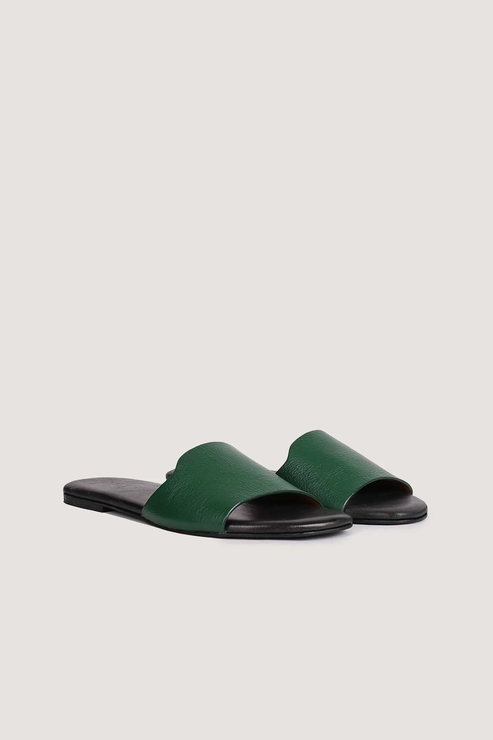 Caprice Slipper