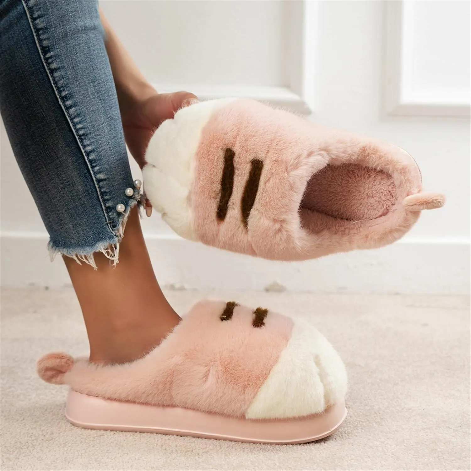 Cat Paw Slippers, Cat Slippers for Women 3D Cat Paw Cartoon Slipper Warm Fluffy Furry Winter Indoor Outdoor Slides