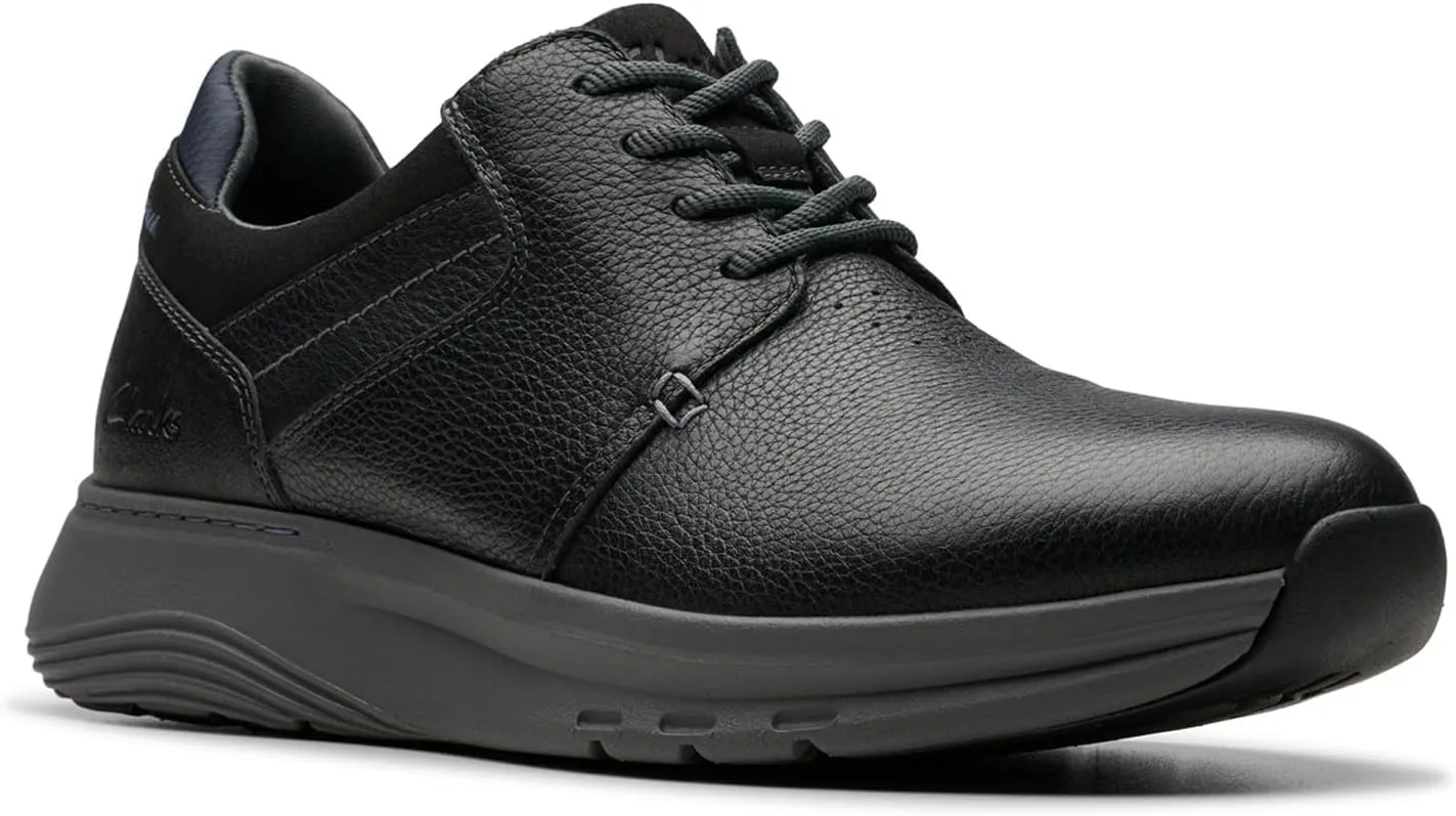 Clarks Men's Motion Trek Plain Toe Sneaker