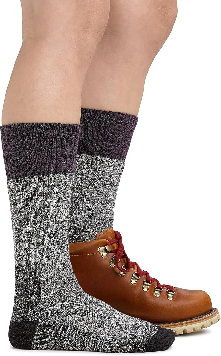 Darn Tough (1983) Womens Scout Boot Midweight Sock with Cushion