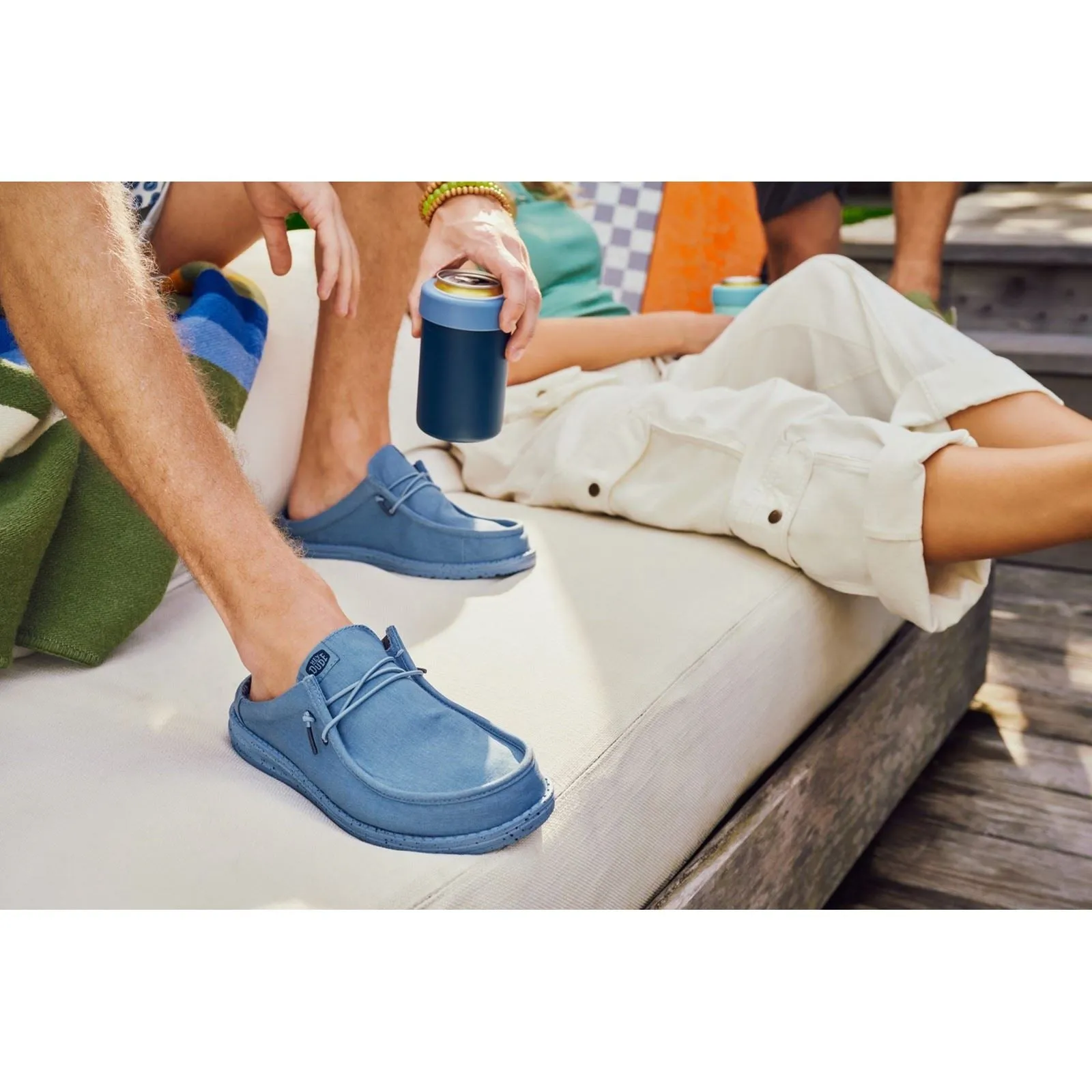 HEYDUDE Wally Slip Canvas 100% Cotton Men's Elemental Blue Slippers