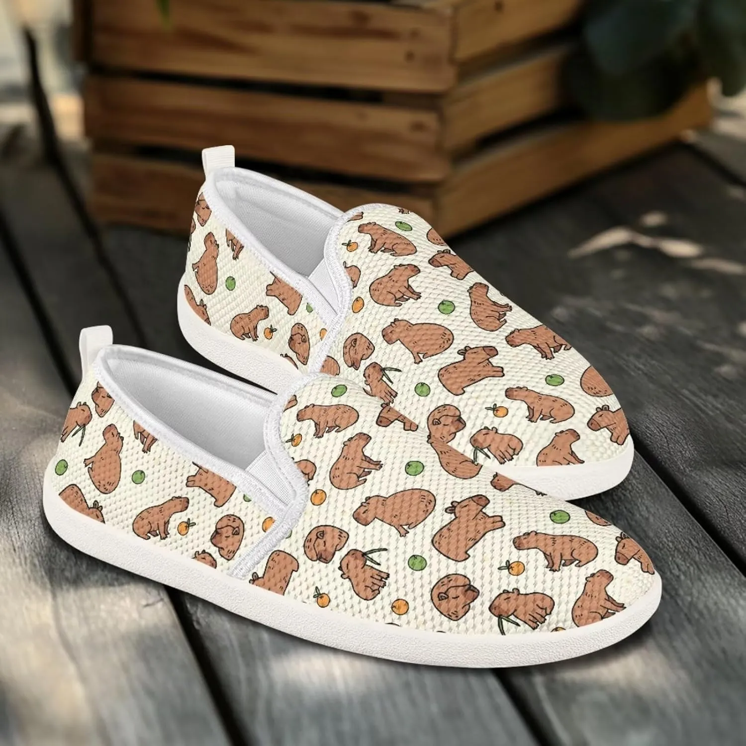 JoyLamoria Women's Ladybug and Daisy Rainbow Print Flats Shoes Leisure Shoes Slip On Work Shoes Comfort Walking Shoes for Travel