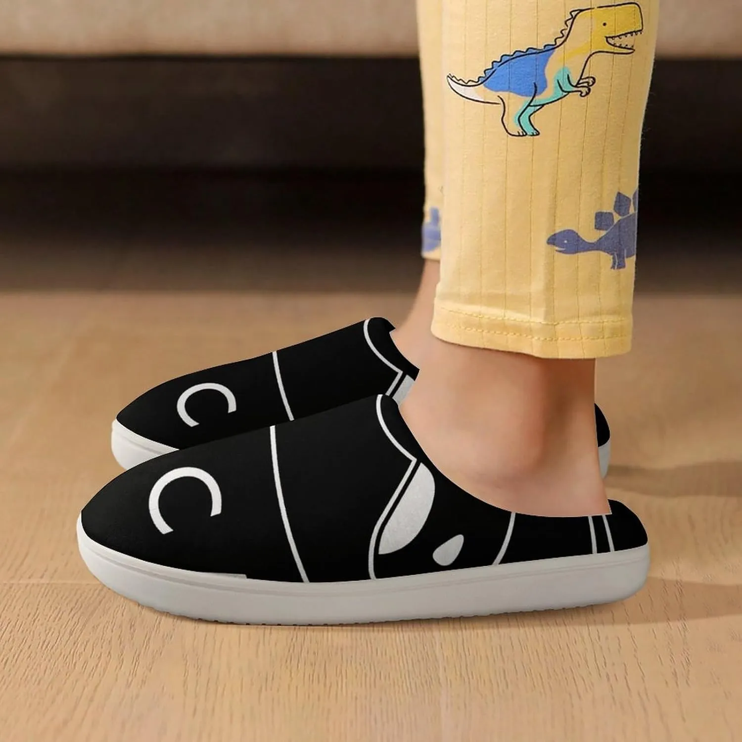 Killer Orca Whale Kids Toddler Cotton Slippers Slip-on House Shoes for Bedroom Indoor Outdoor