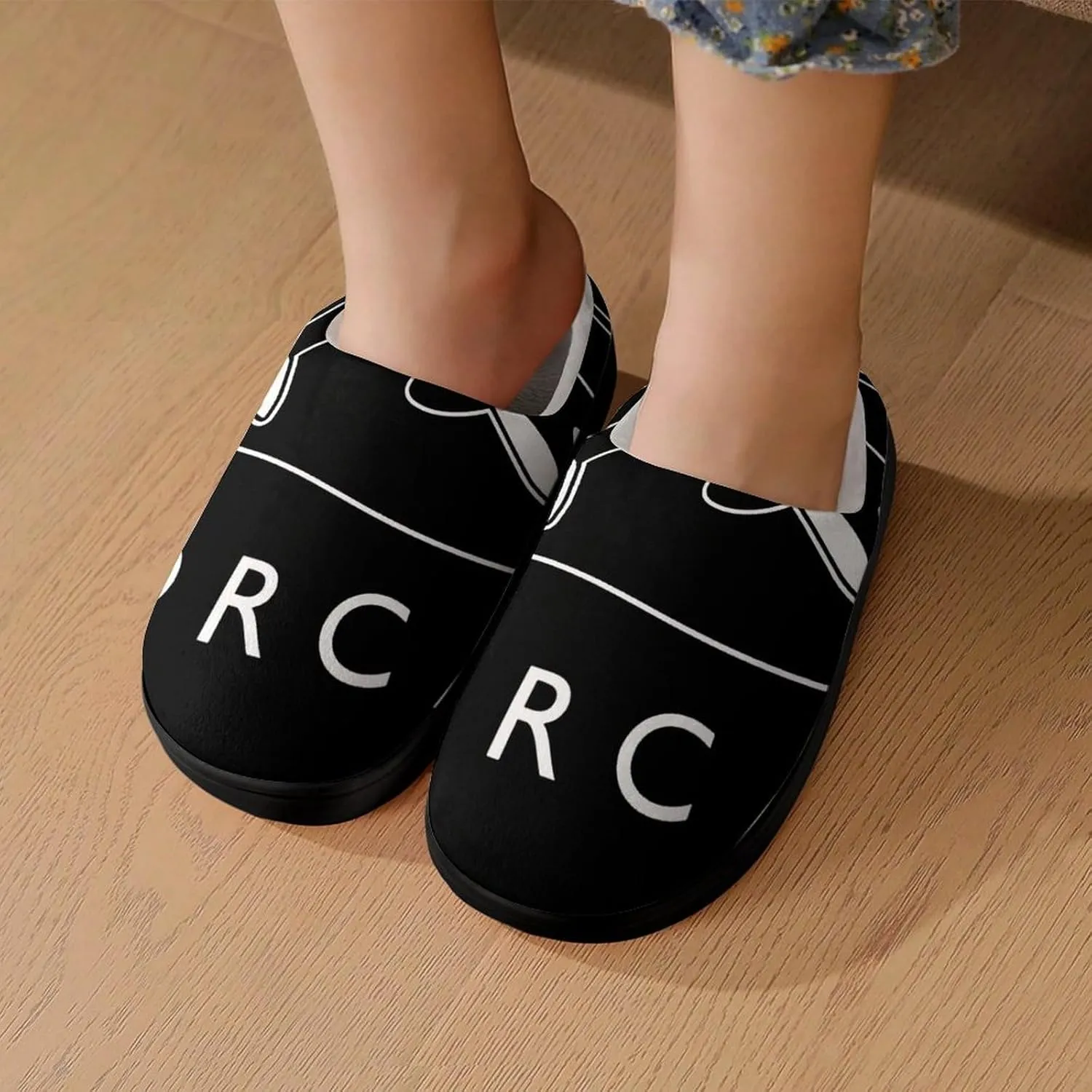 Killer Orca Whale Kids Toddler Cotton Slippers Slip-on House Shoes for Bedroom Indoor Outdoor