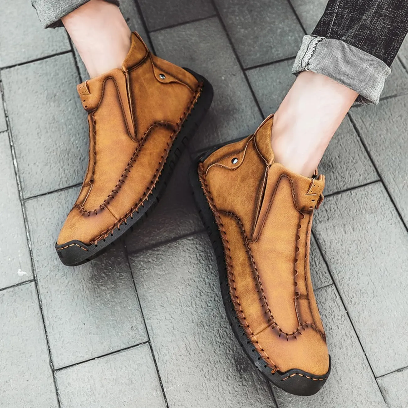 Men's Casual Leather Loafers Fashion Comfortable Chelsea Boots Hand Stitched Slip On Mid-top Shoes