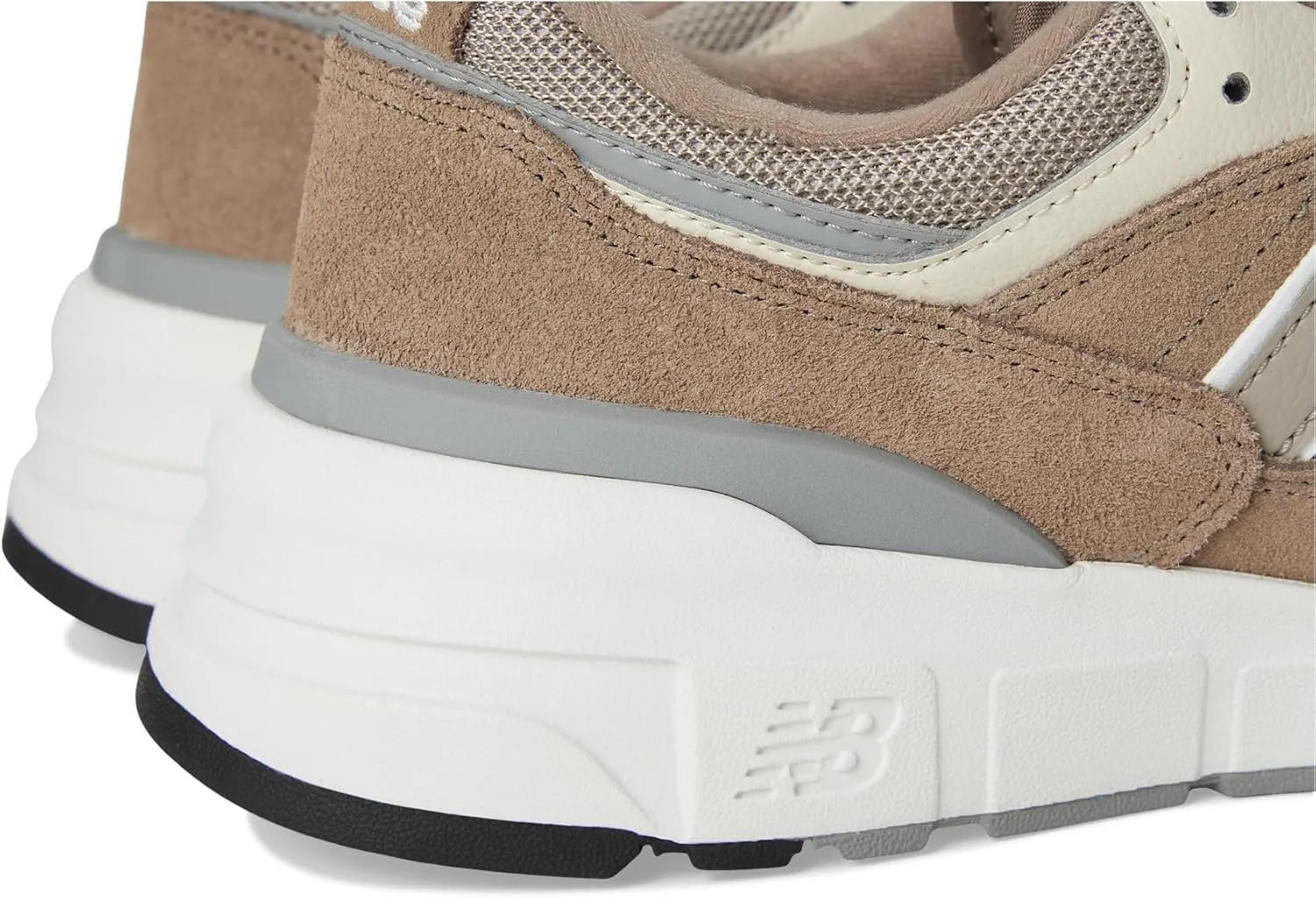 New Balance Unisex-Adult 997r Sneaker