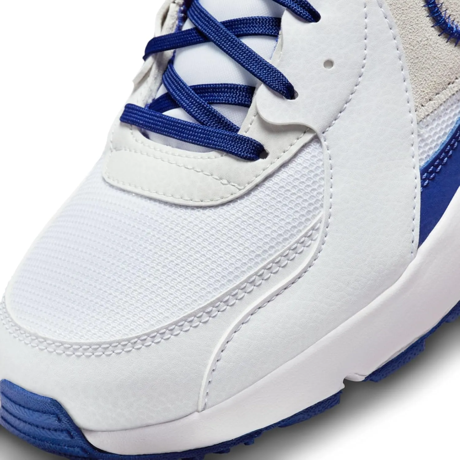 Nike Women's Air Max 270 Sneaker