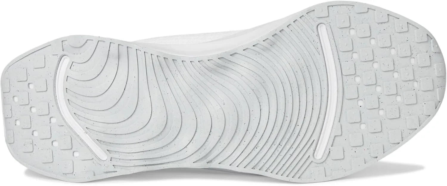 Nike Women's Motiva Sneaker