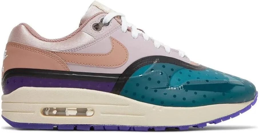 Nike Women's Race Running Shoe