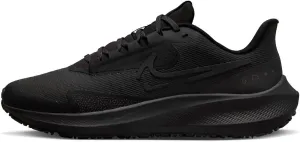 Nike Women's Sneaker