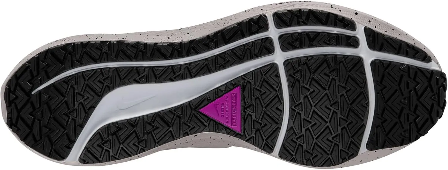 Nike Women's Sneaker