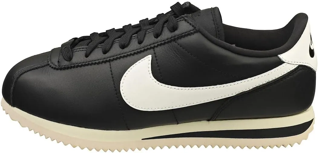 Nike Women's Sneaker