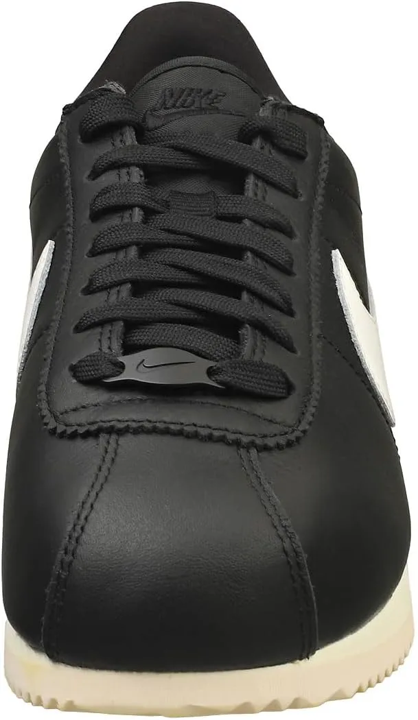 Nike Women's Sneaker