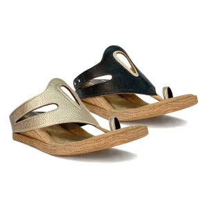Ovidia - Tan Metallic flips to Black