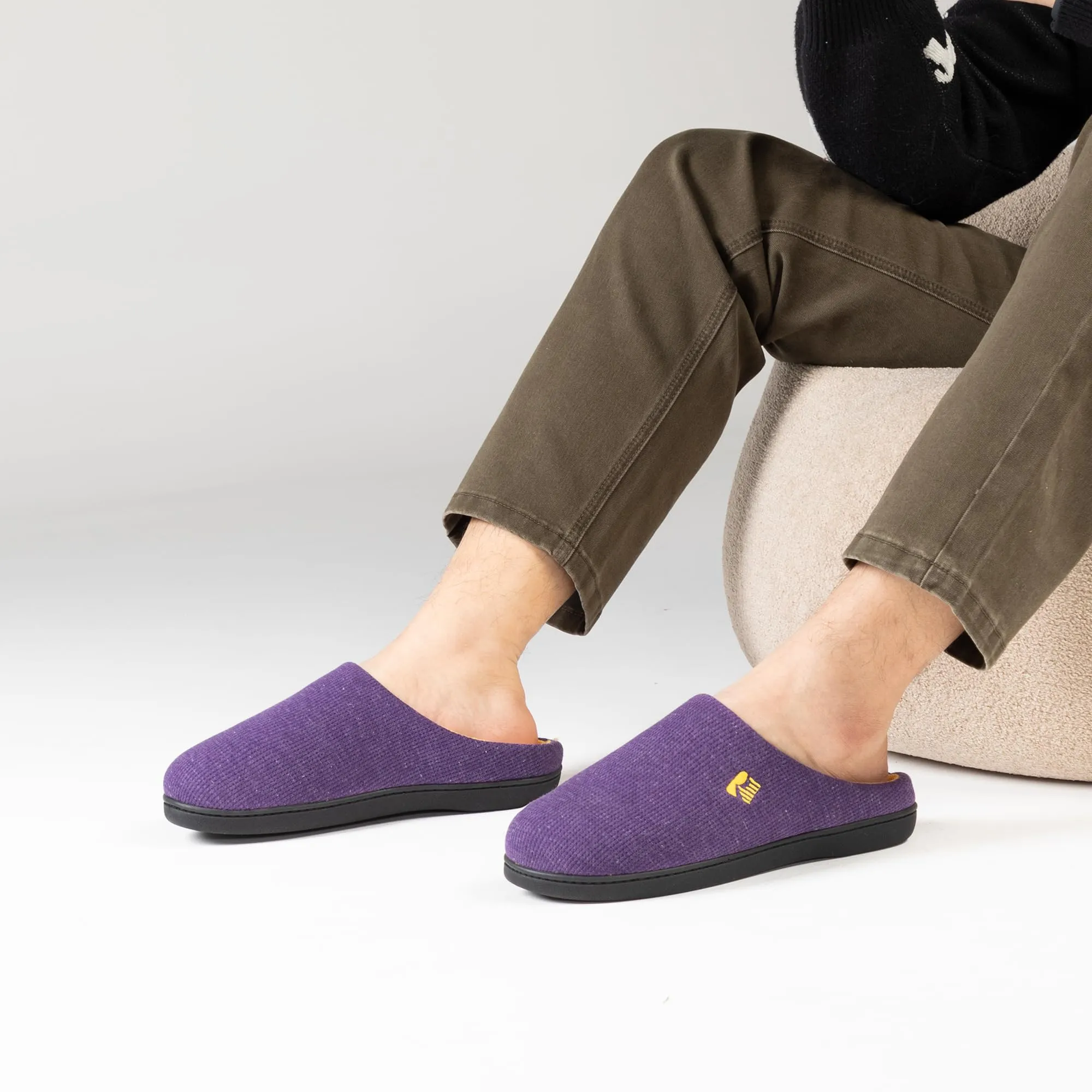 RockDove Men's Original Two-Tone Memory Foam Slipper