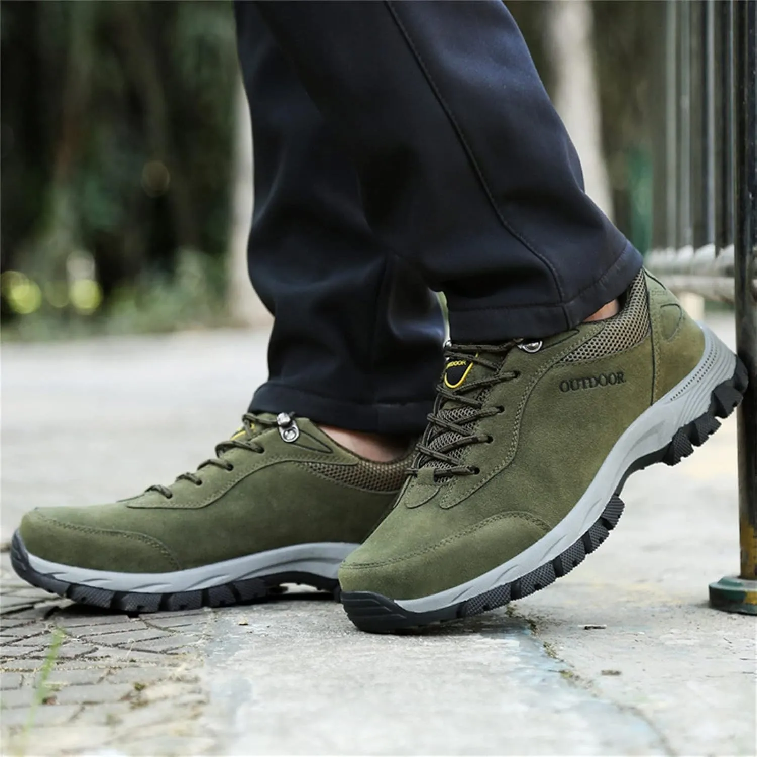 Slip on Loafers Men’s Hiking Shoes Lightweight Walking Shoes Comfortable Trekking and Trail Shoes for Outdoor Driving