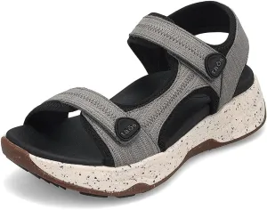 Taos Footwear Women's Super Side Sandal