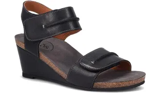 Taos Women's Reason Sandal