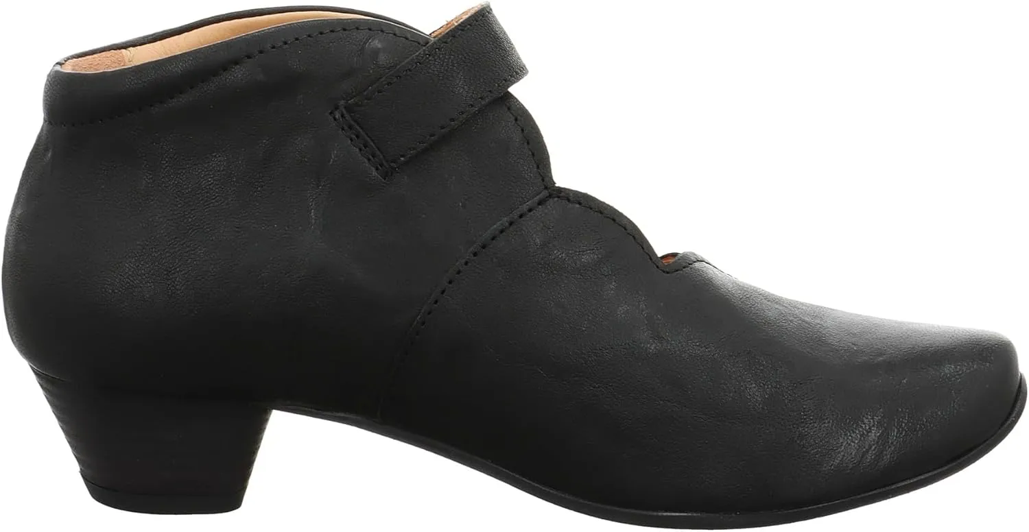 Think! Women's Flat Sneaker