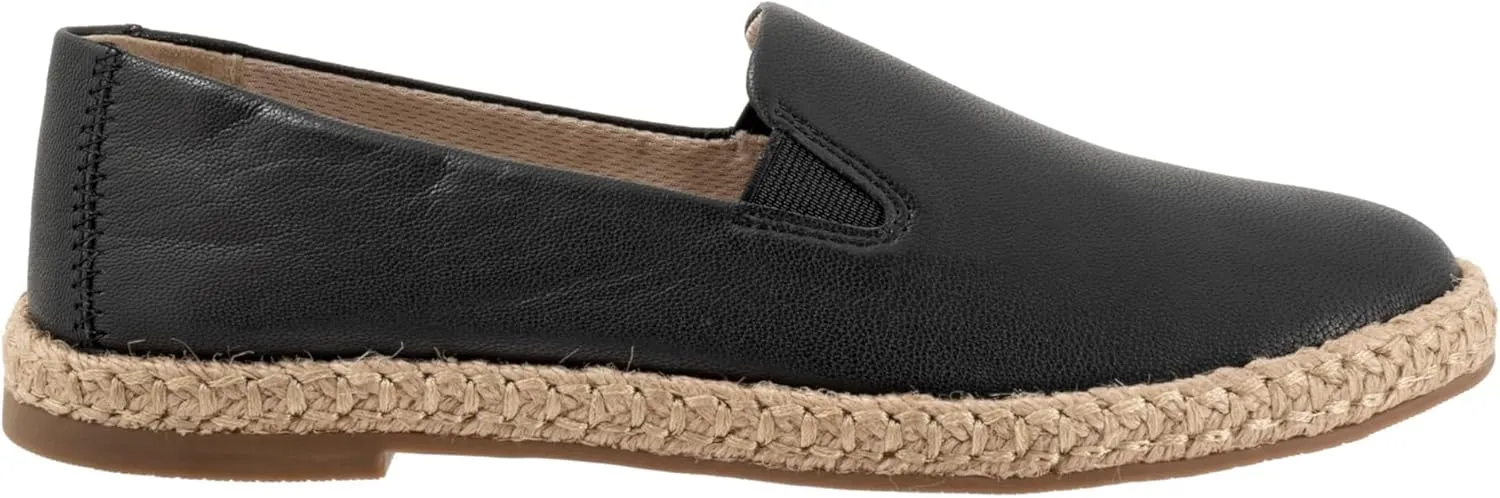 Trotters Women's Poppy Loafer Flat