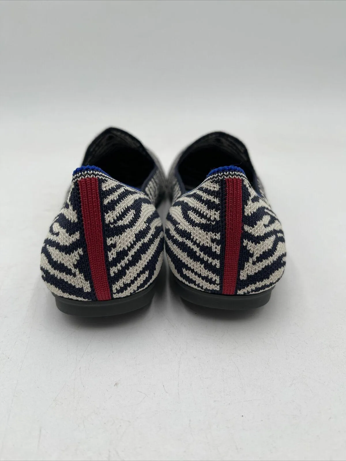 Wmns Rothy’s “THE LOAFER” White/Navy Zebra Print Knit Round Toe Flats Size 8 - Like New