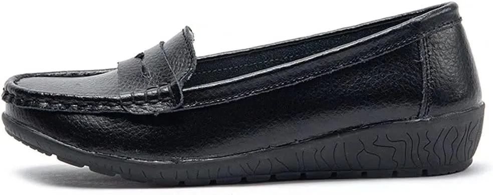 Women's Leather Loafers Driving Moccasins Casual Slip-On Boat Shoes Comfort Walking Flat Loafer for Women Wide Width