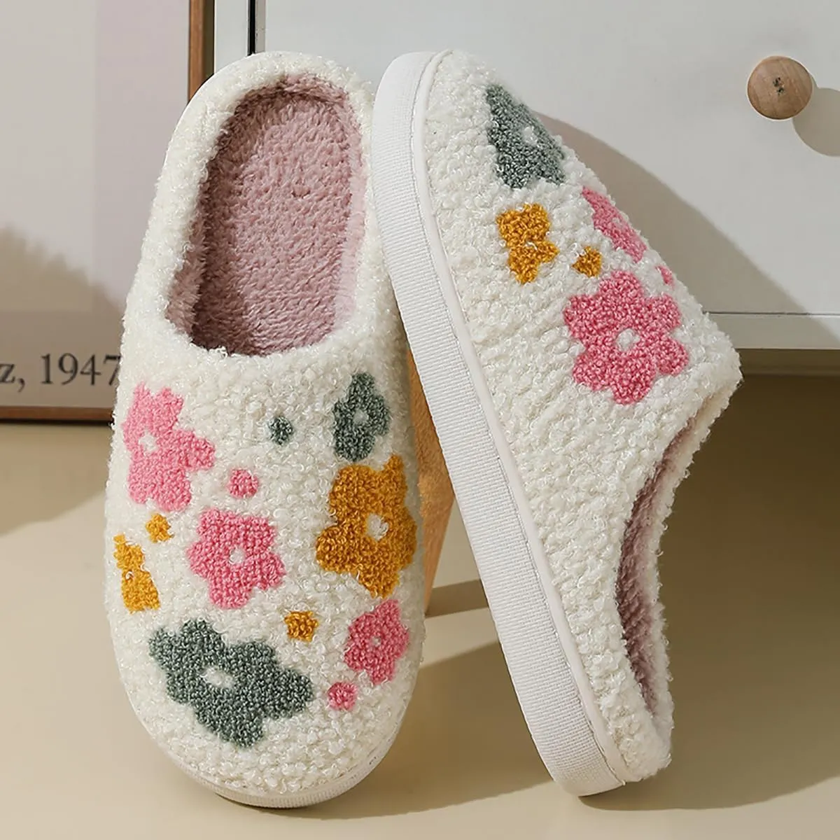 Women's Plush Warm Rose Flowers Slippers Cute Slip-on Cozy Fuzzy House Cotton Slippers