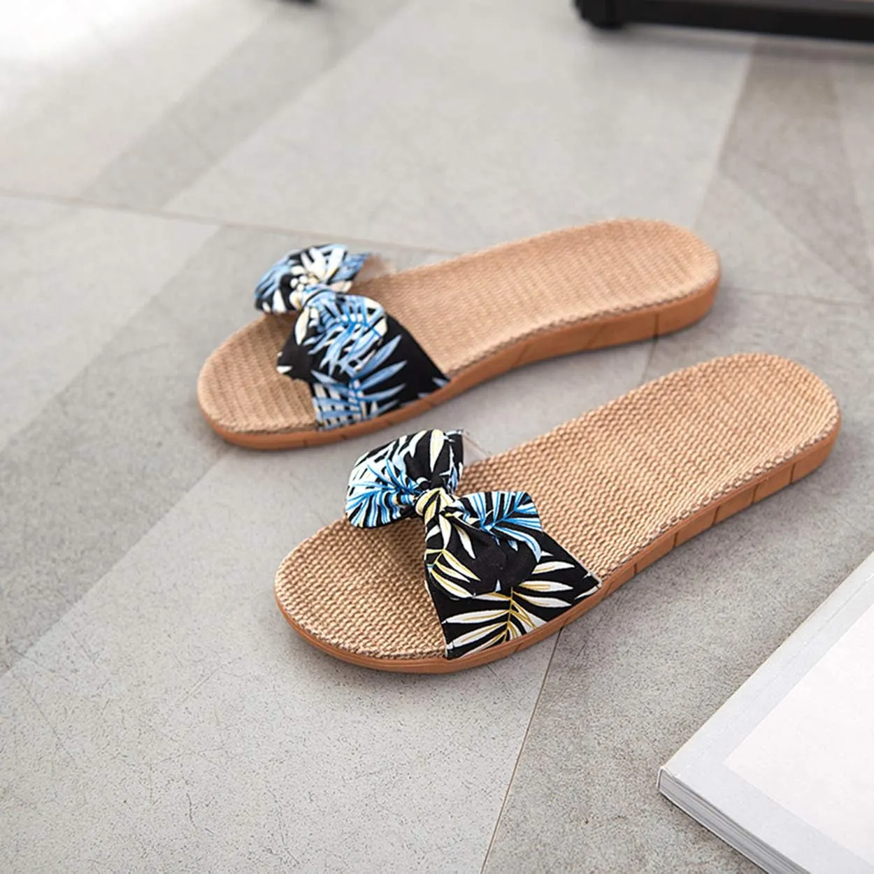 xsby Womens Cozy Indoor Cotton Flax Home Slippers Non-Slip Casual Sandals